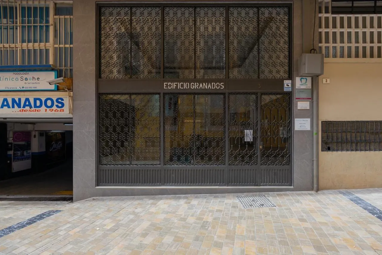 C26 Gorgeous 4 Bdrm Apartament In Plaza Uncibay Málaga Spagna